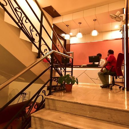 My Bizz Hotel Sapna Πούνε Εξωτερικό φωτογραφία