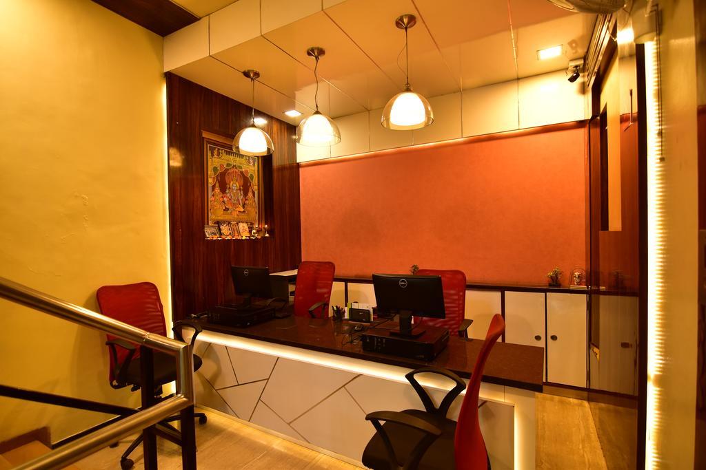 My Bizz Hotel Sapna Πούνε Εξωτερικό φωτογραφία