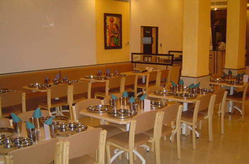My Bizz Hotel Sapna Πούνε Εξωτερικό φωτογραφία