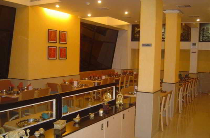 My Bizz Hotel Sapna Πούνε Εξωτερικό φωτογραφία
