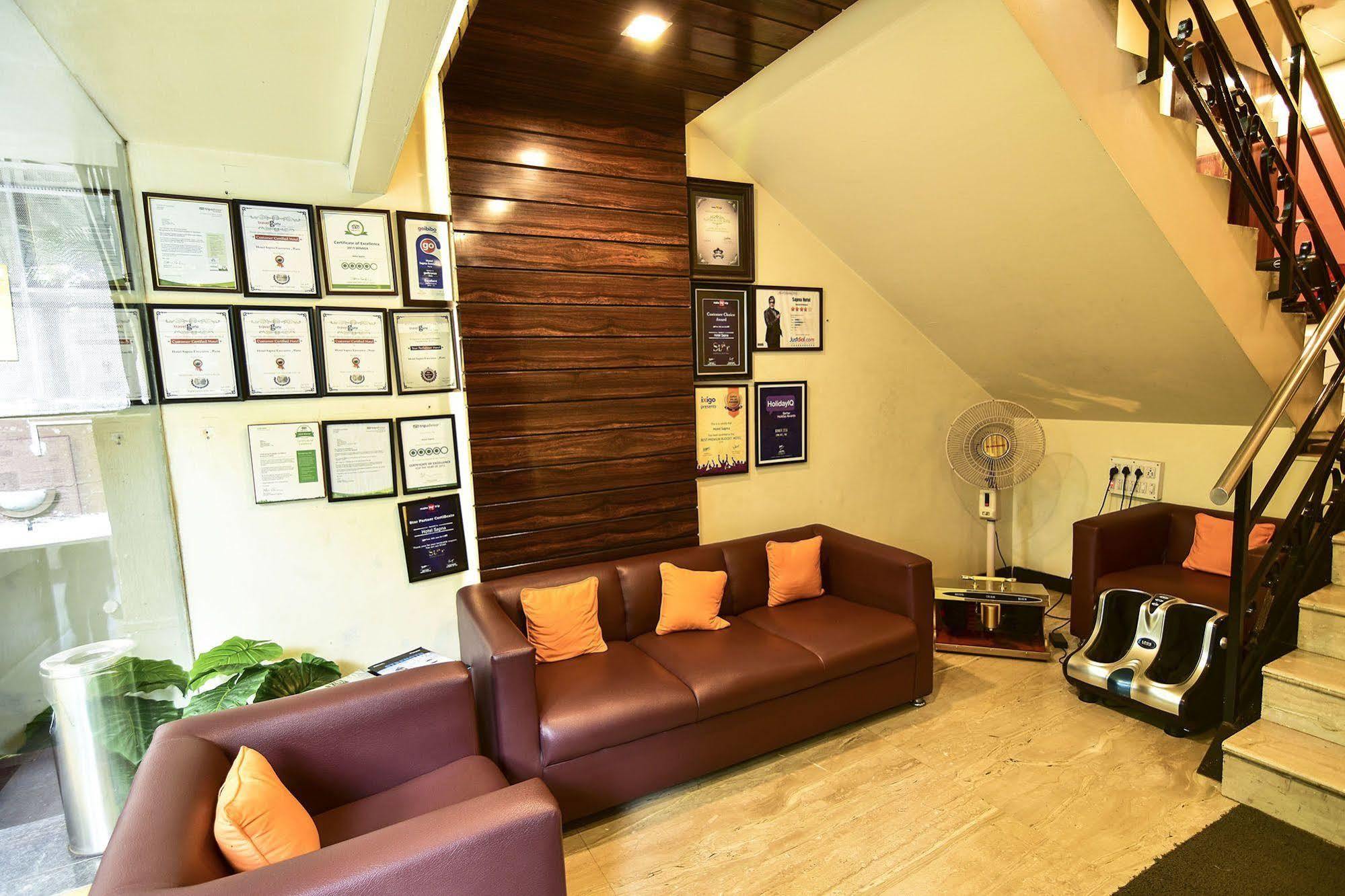 My Bizz Hotel Sapna Πούνε Εξωτερικό φωτογραφία
