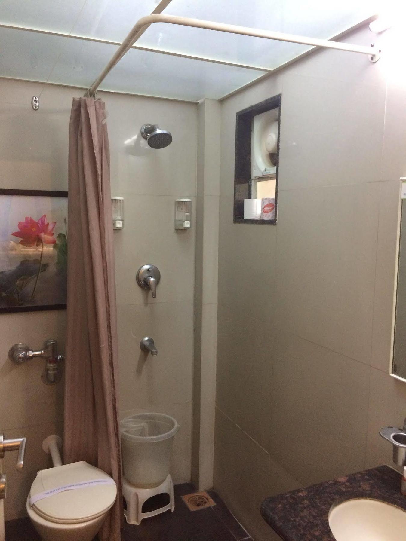 My Bizz Hotel Sapna Πούνε Εξωτερικό φωτογραφία