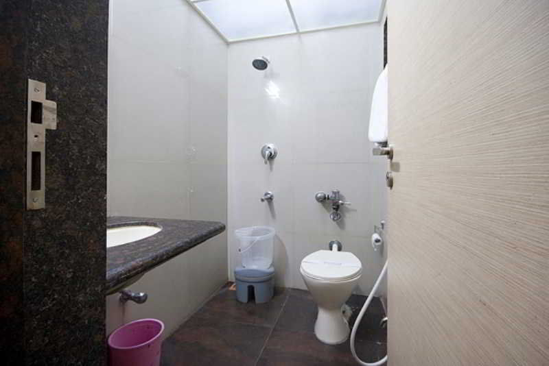 My Bizz Hotel Sapna Πούνε Εξωτερικό φωτογραφία